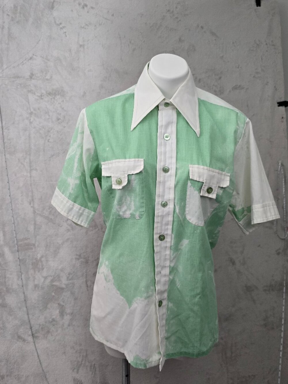 Vintage Campus Tie Dye Shirt Green White Dagger Collar Button Down